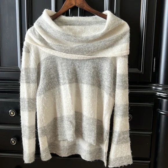 Free People Lulu Rugby Grey/white Stripe Cowl Neck Sweater Size Small - Picture 4 of 6